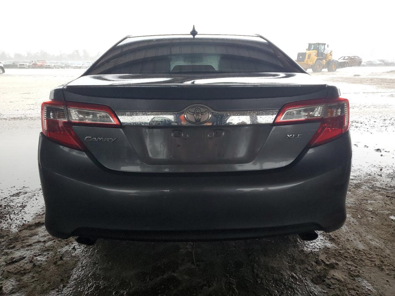 2012 TOYOTA CAMRY SE - Image 6
