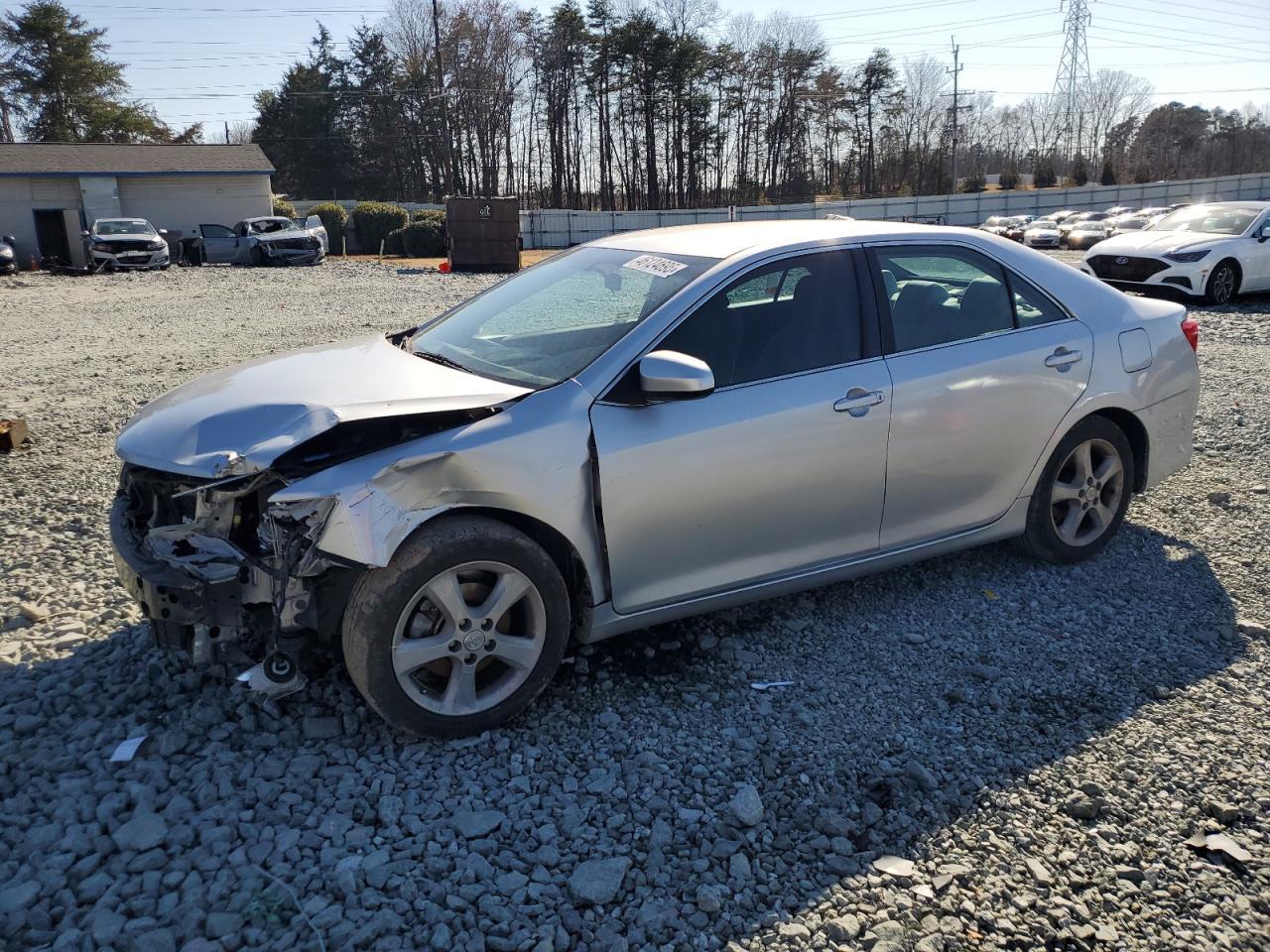 2014 TOYOTA CAMRY L