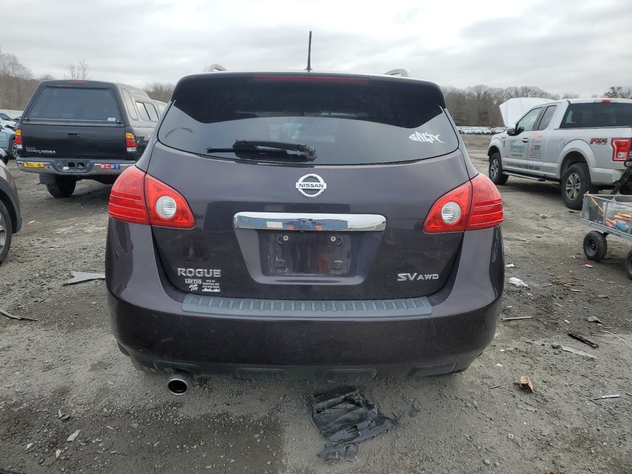 2013 NISSAN ROGUE S - Image 6