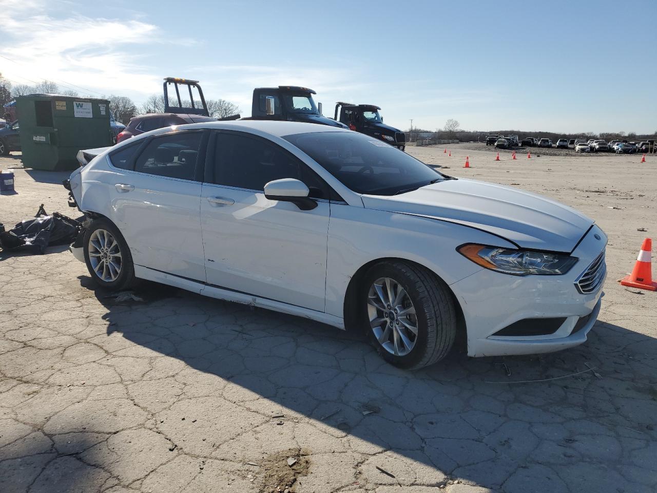 2017 FORD FUSION SE - Фото 4