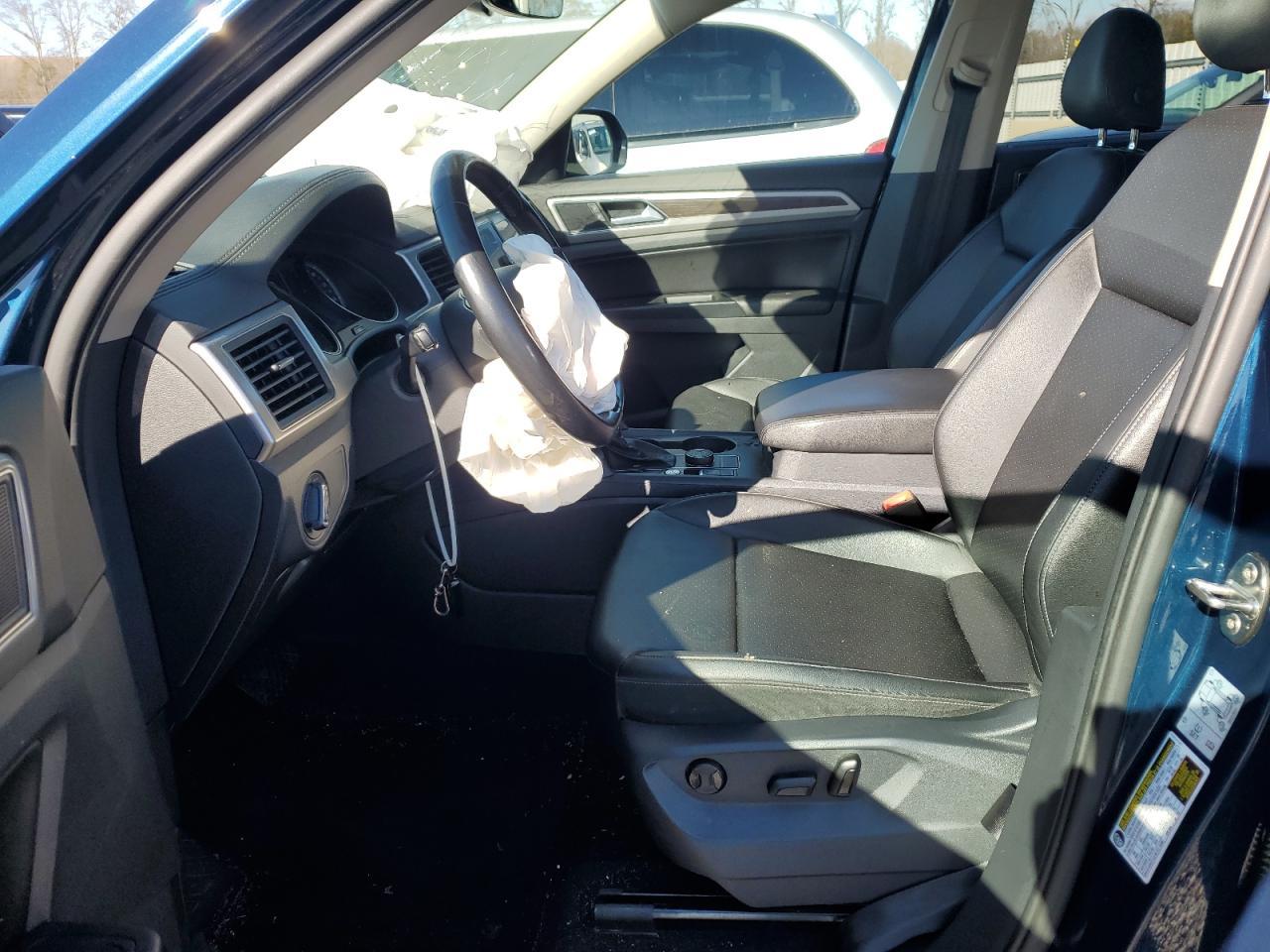 2018 VOLKSWAGEN ATLAS SE - Image 7