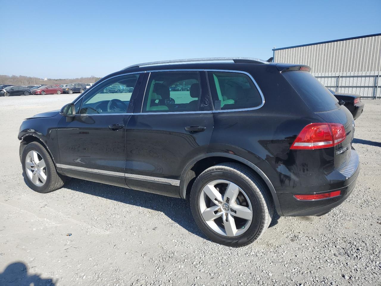 2012 VOLKSWAGEN TOUAREG V6 - Фото 2