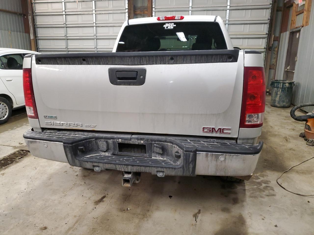2011 GMC SIERRA K15 - Image 6