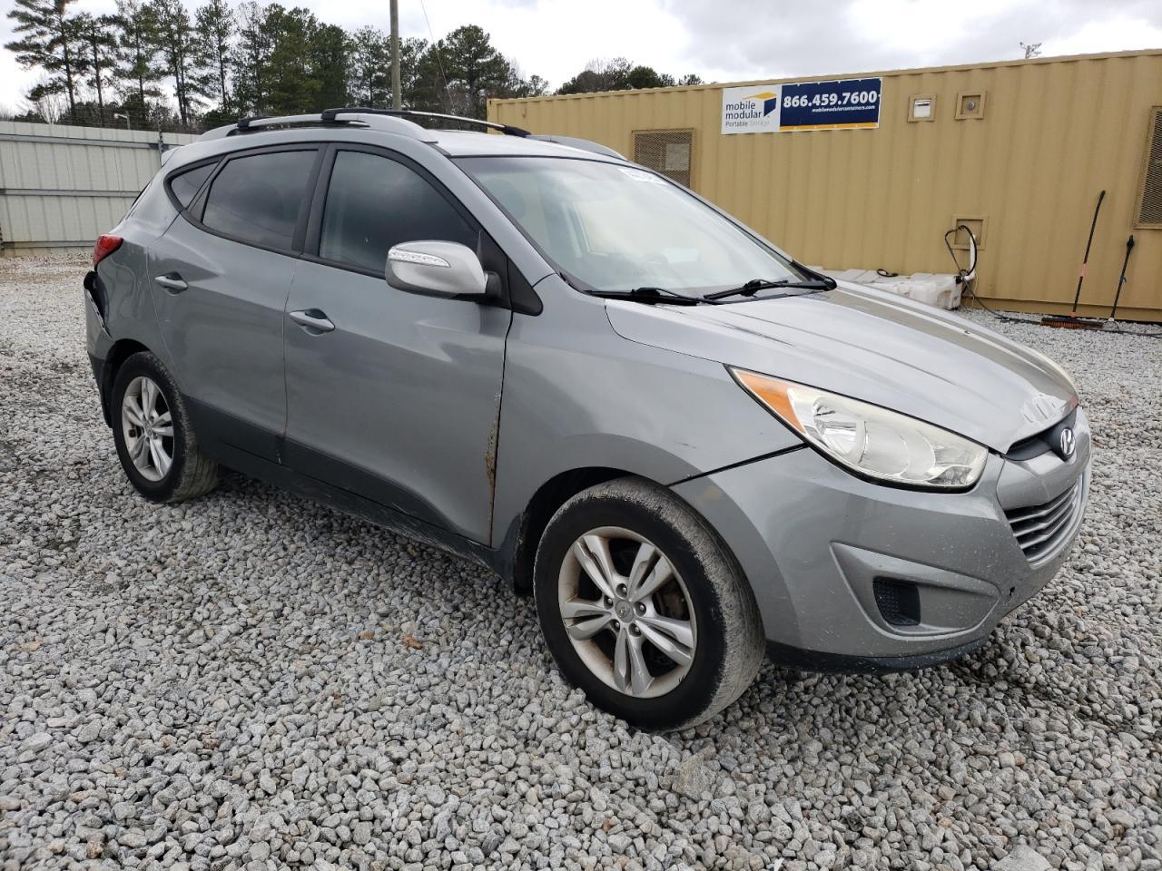 2012 HYUNDAI TUCSON GLS - Image 4