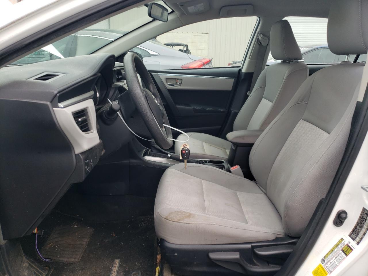 2014 TOYOTA COROLLA L - Фото 7