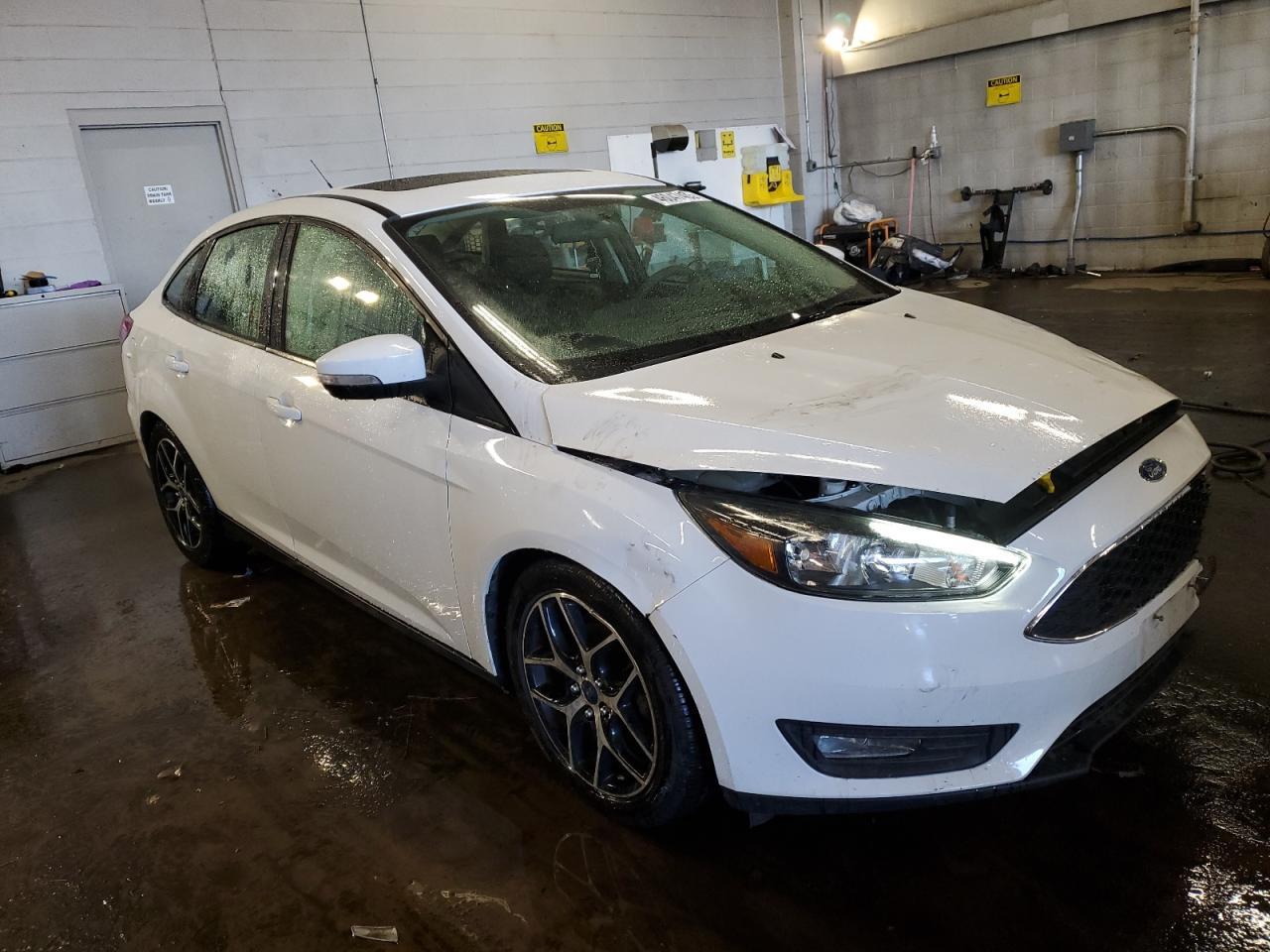 2017 FORD FOCUS SEL - Фото 4
