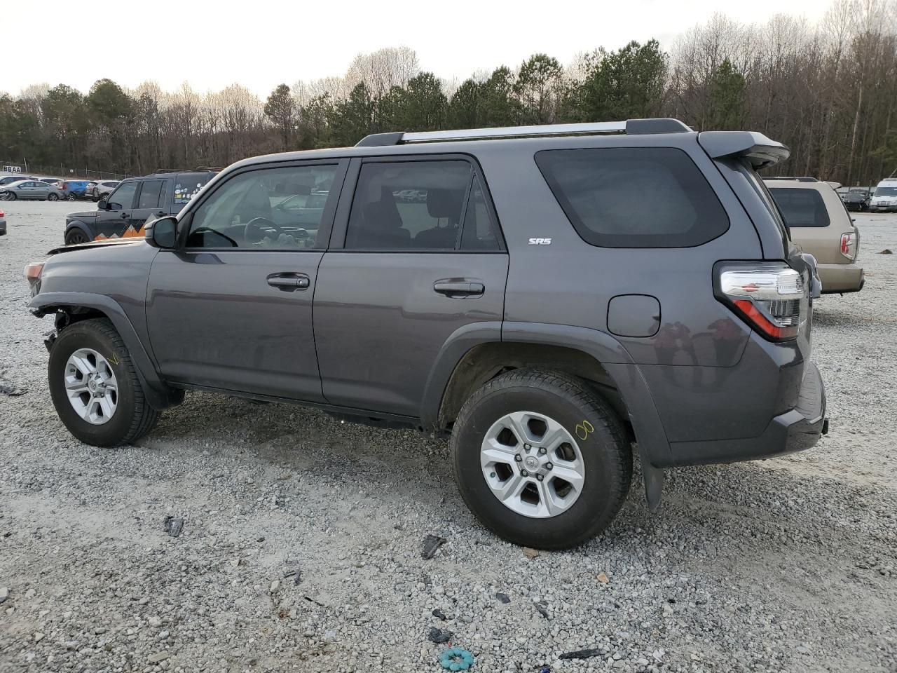 2019 TOYOTA 4RUNNER SR - Image 2