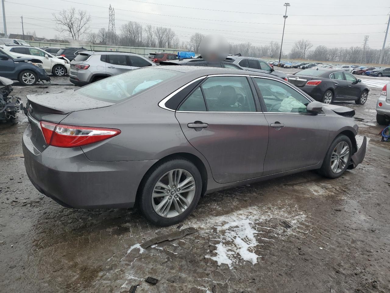 2016 TOYOTA CAMRY LE - Фото 3