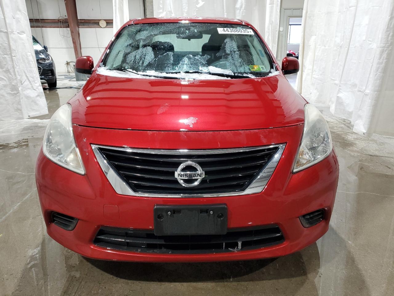 2014 NISSAN VERSA SV W - Фото 5