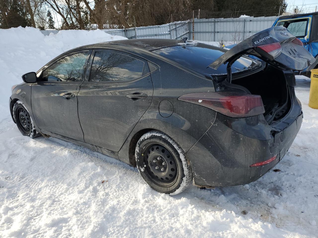 2015 HYUNDAI ELANTRA SE - Image 2