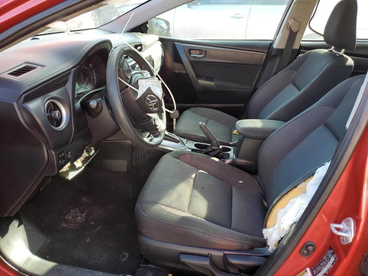 2018 TOYOTA COROLLA L - Фото 7