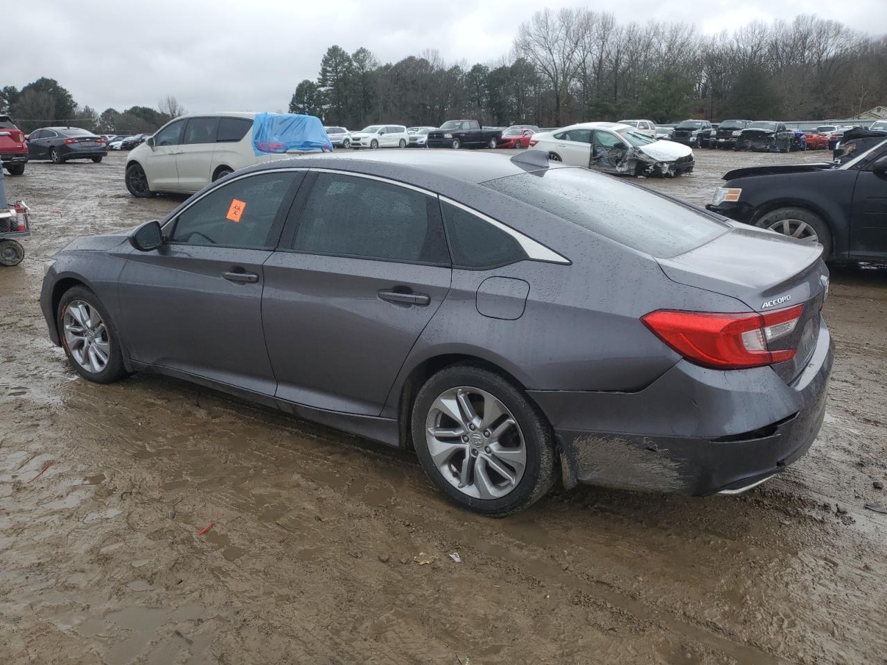 2018 HONDA ACCORD LX - Фото 2