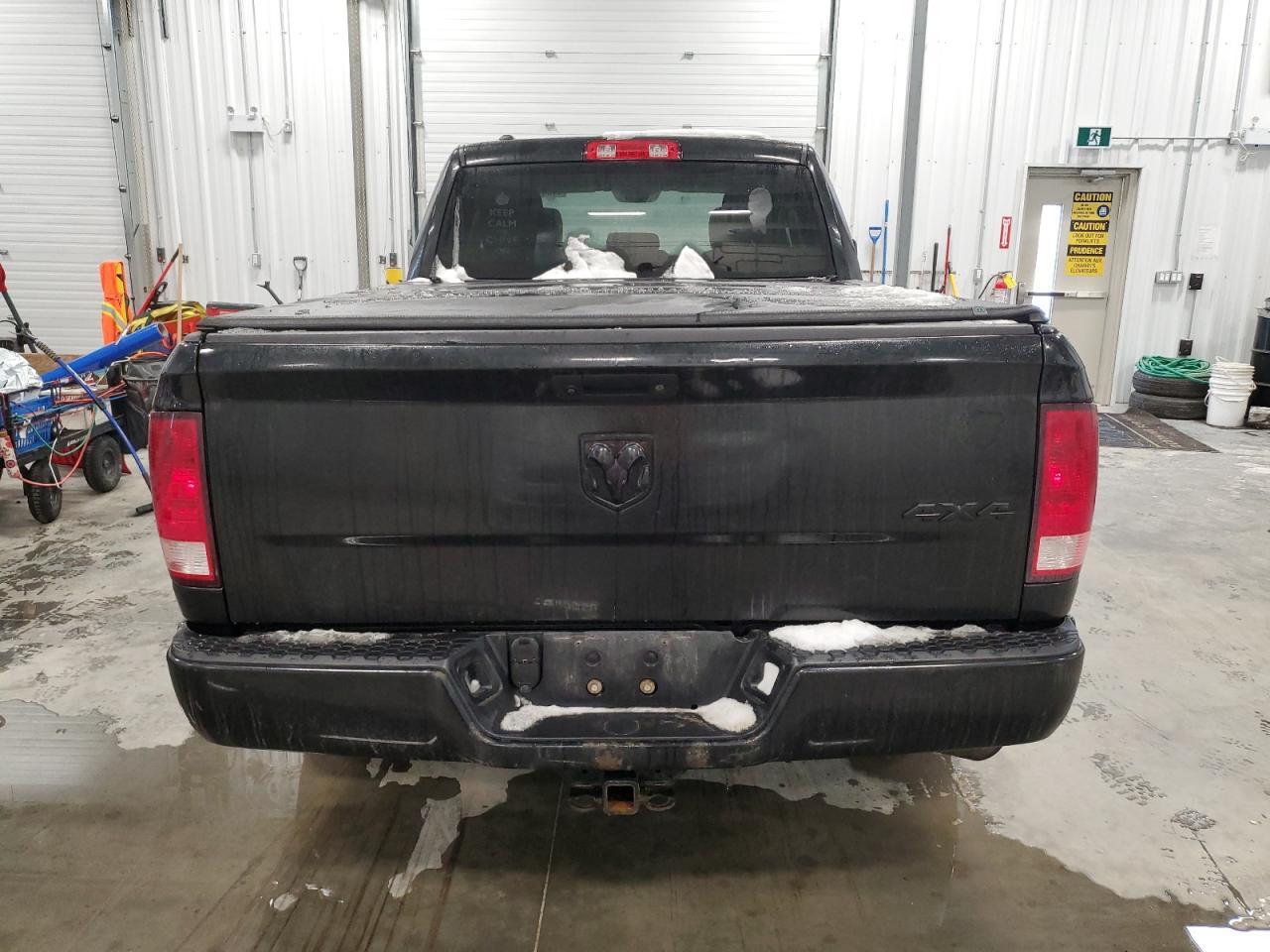 2018 RAM 1500 ST - Image 6