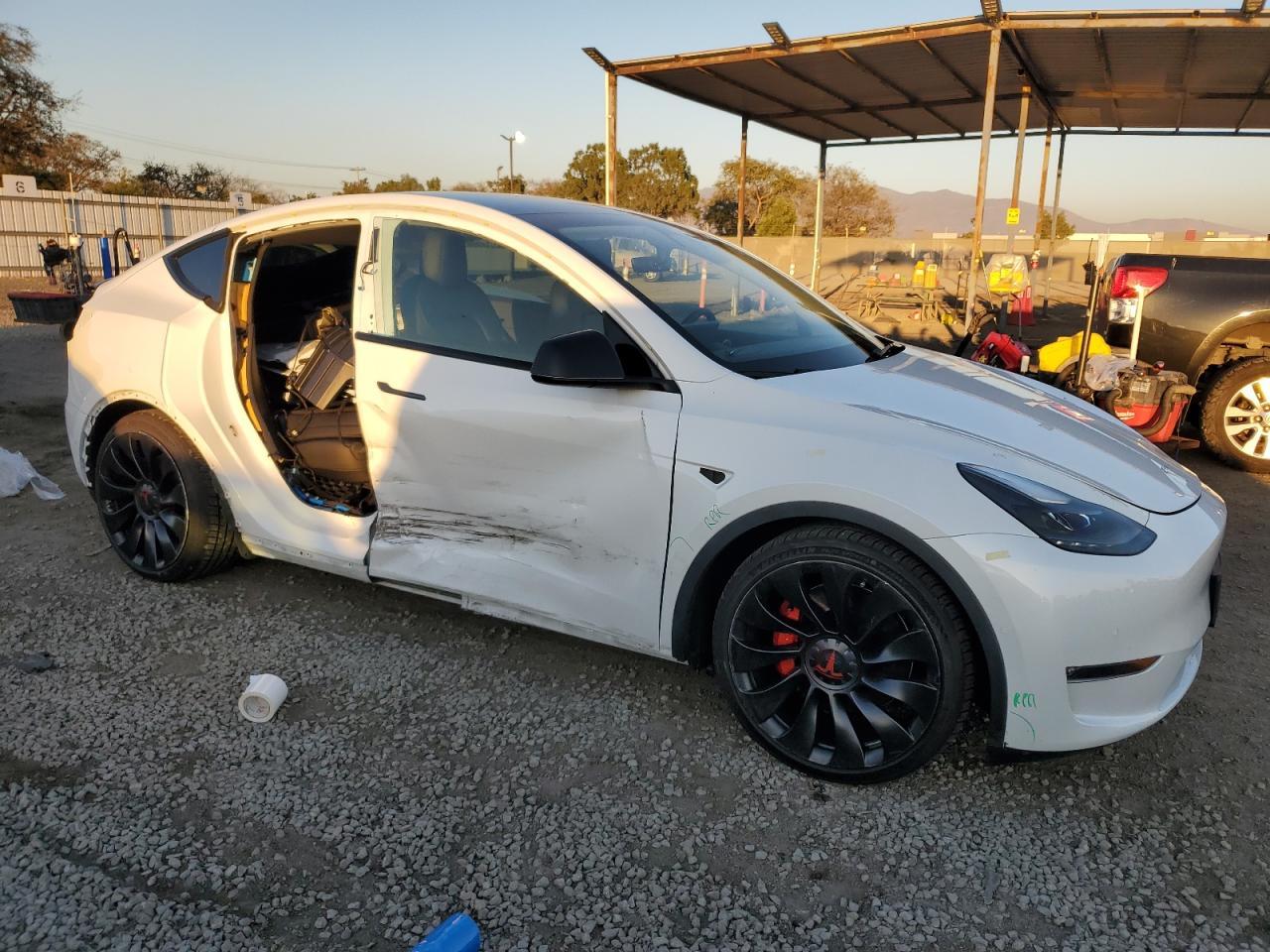 2022 TESLA MODEL Y - Image 4