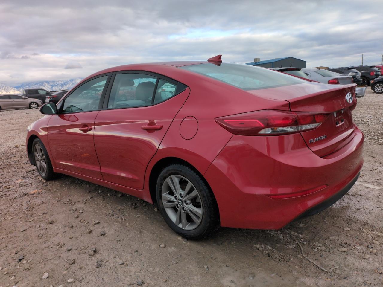 2018 HYUNDAI ELANTRA SE - Image 2