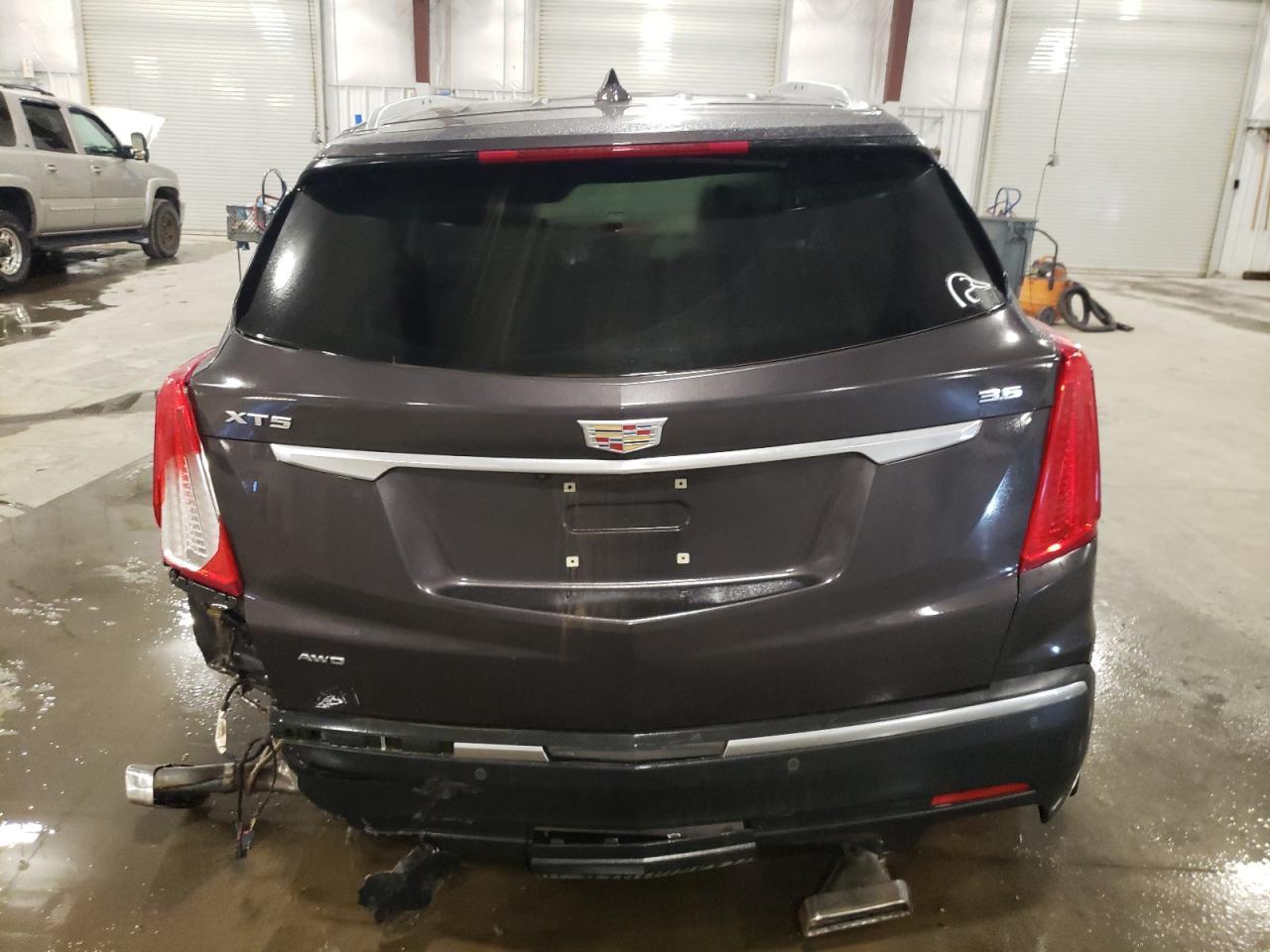 2019 CADILLAC XT5 LUXURY - Фото 6