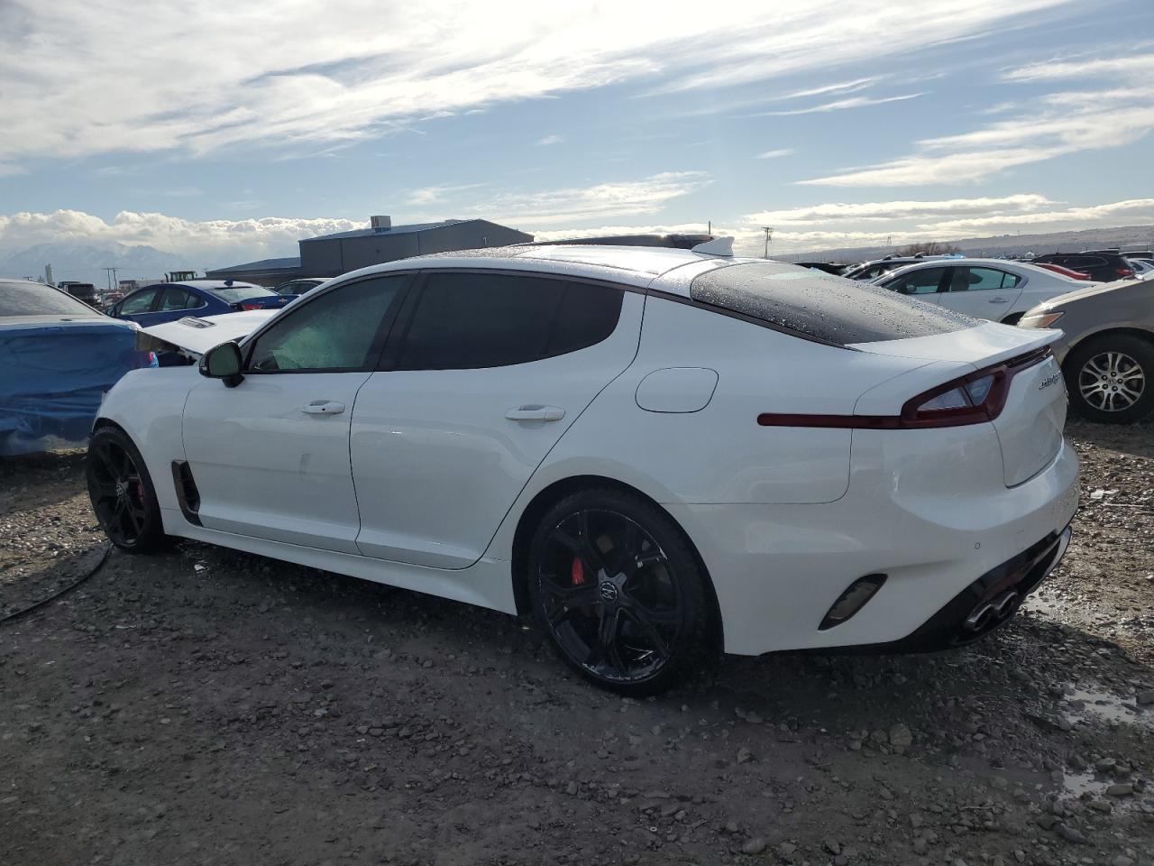 2019 KIA STINGER GT - Image 2