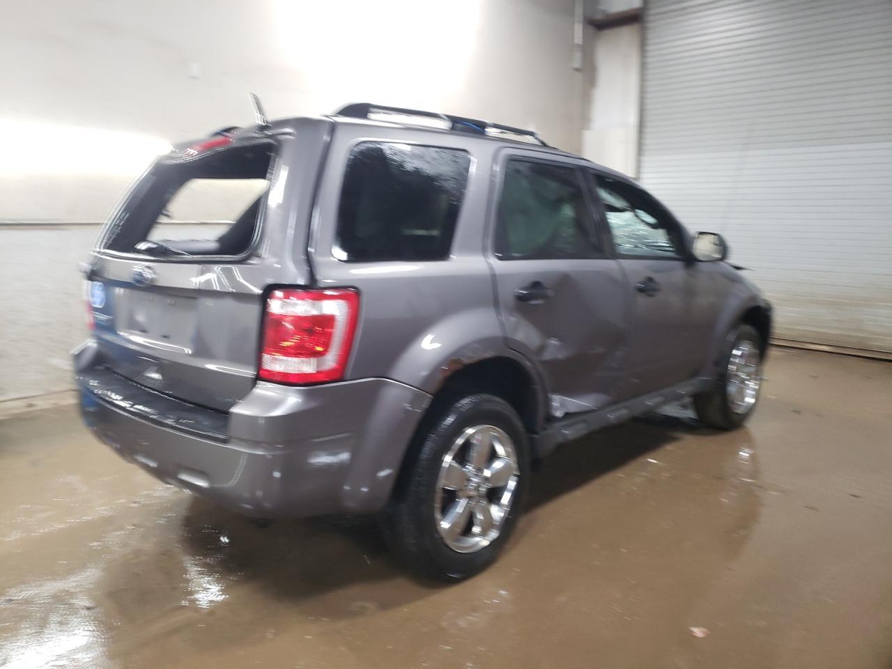 2012 FORD ESCAPE XLT - Фото 3