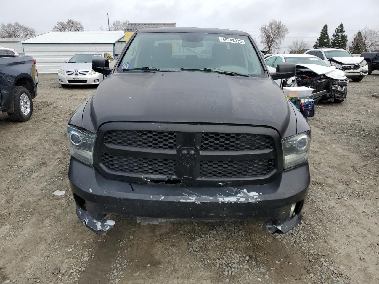2014 RAM 1500 ST - Image 5
