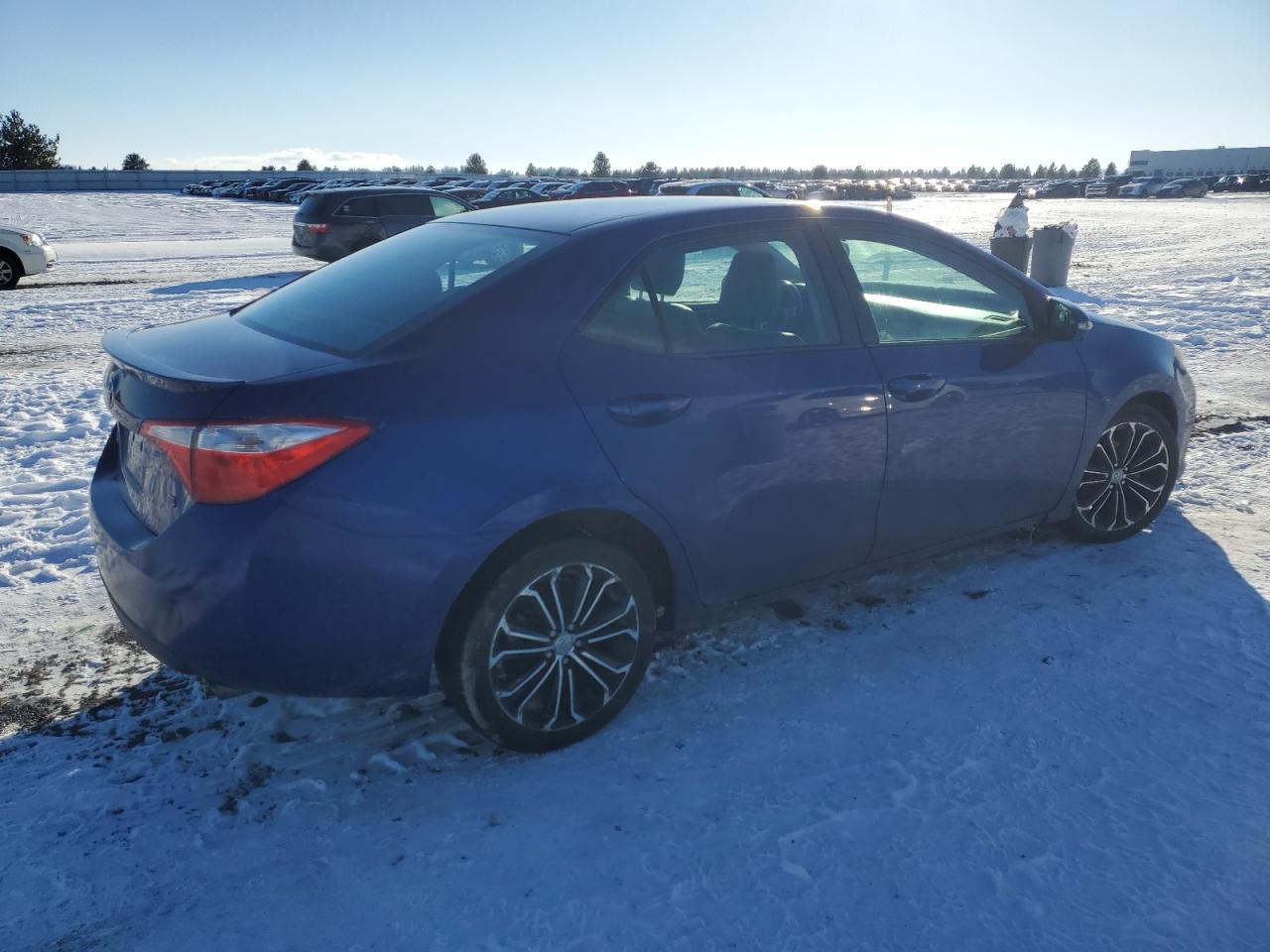2015 TOYOTA COROLLA L - Image 3