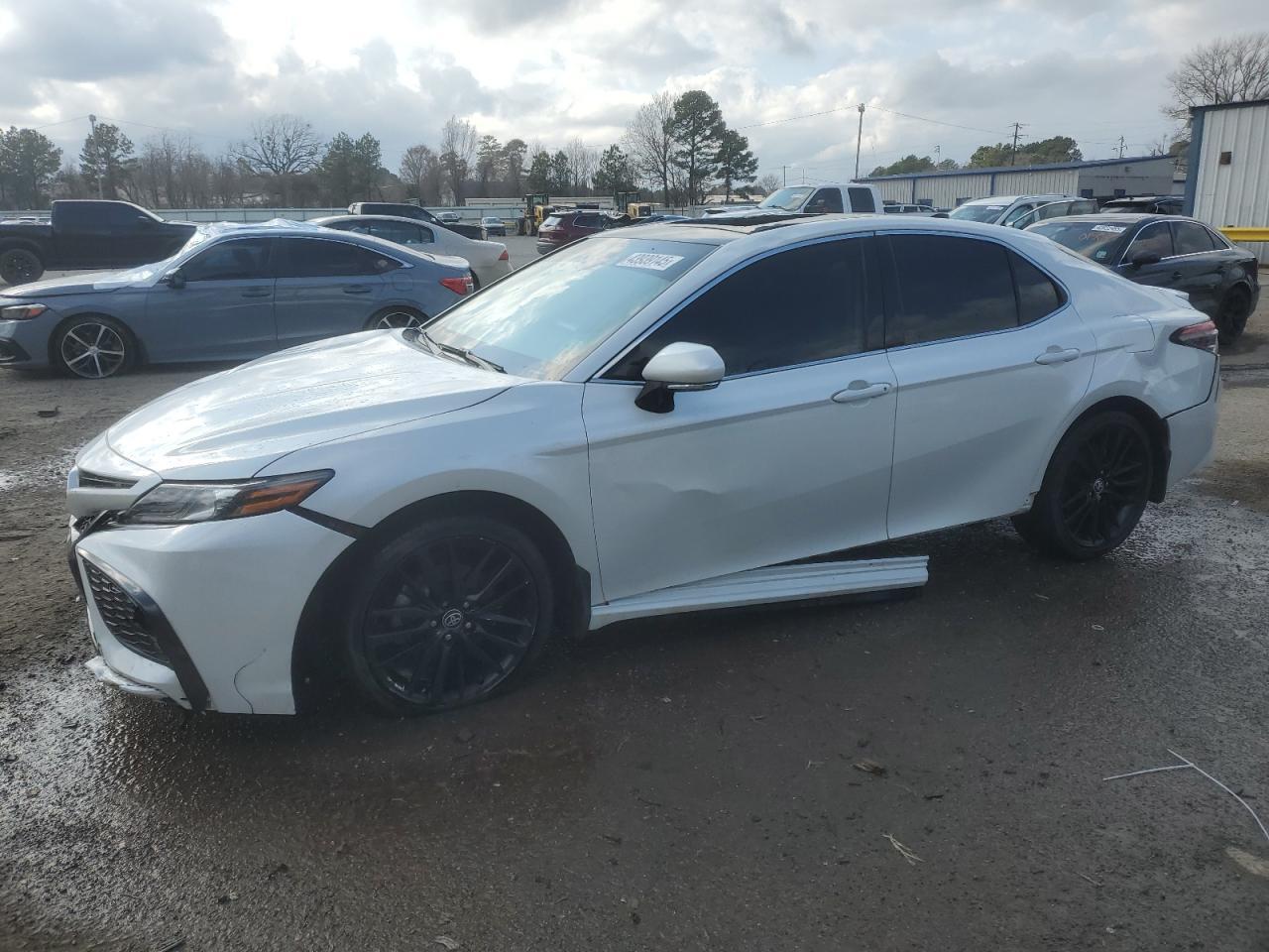 2021 TOYOTA CAMRY XSE