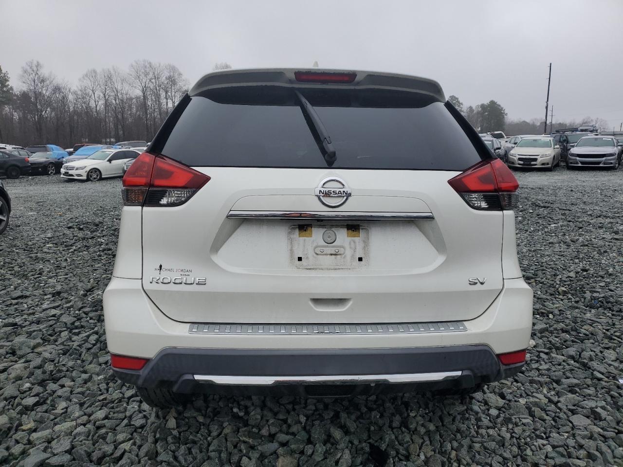 2018 NISSAN ROGUE S - Image 6