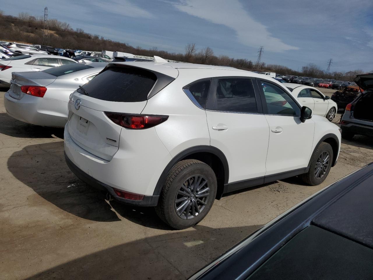 2021 MAZDA CX-5 TOURI - Image 3