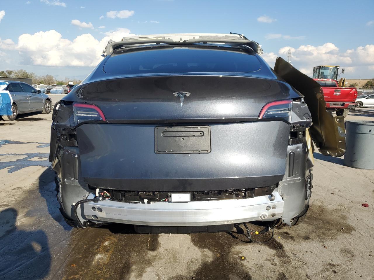 2024 TESLA MODEL Y - Image 6