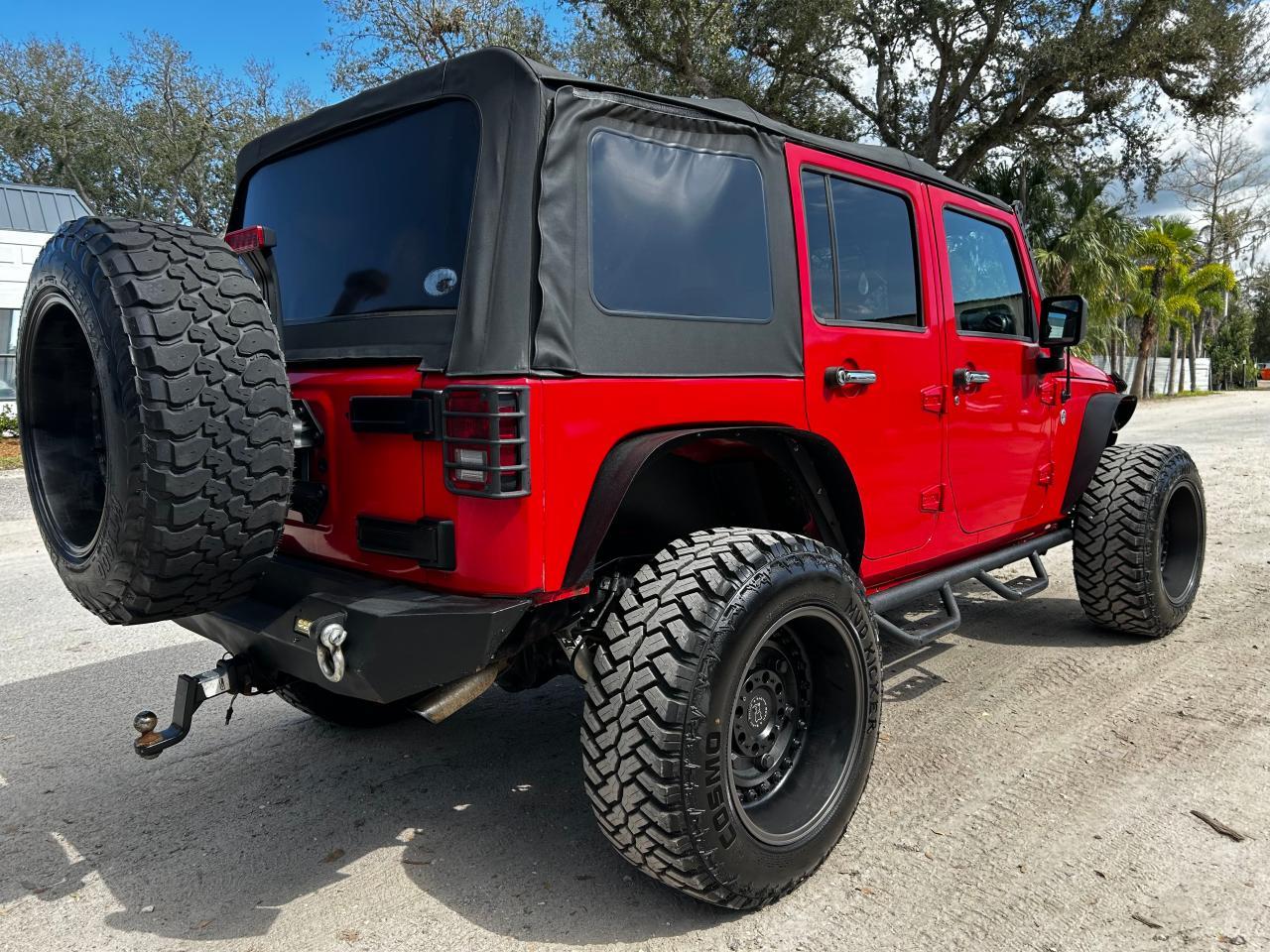 2015 JEEP WRANGLER U - Image 4