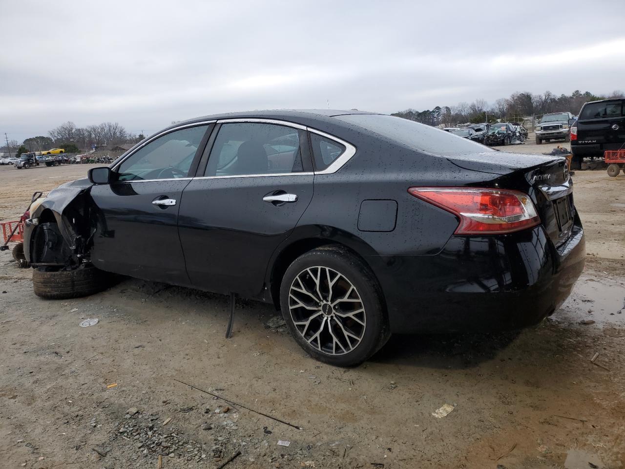 2013 NISSAN ALTIMA 2.5 - Фото 2