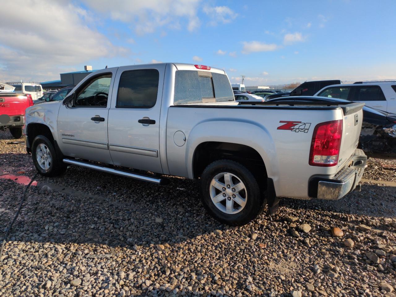 2011 GMC SIERRA K15 - Image 2