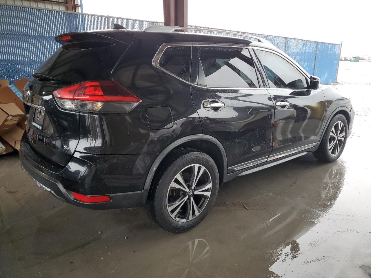 2018 NISSAN ROGUE S - Фото 3