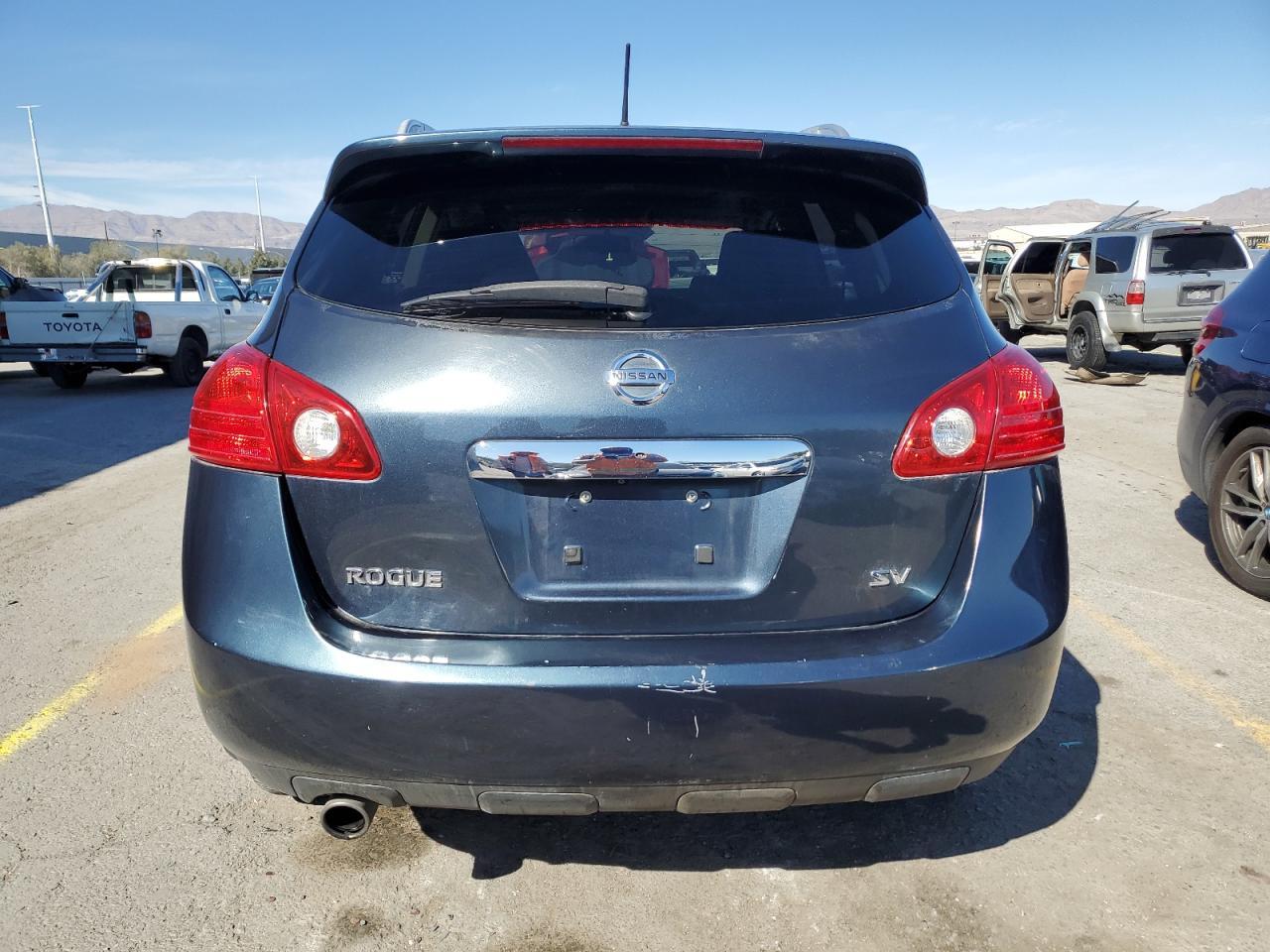 2013 NISSAN ROGUE S - Фото 6