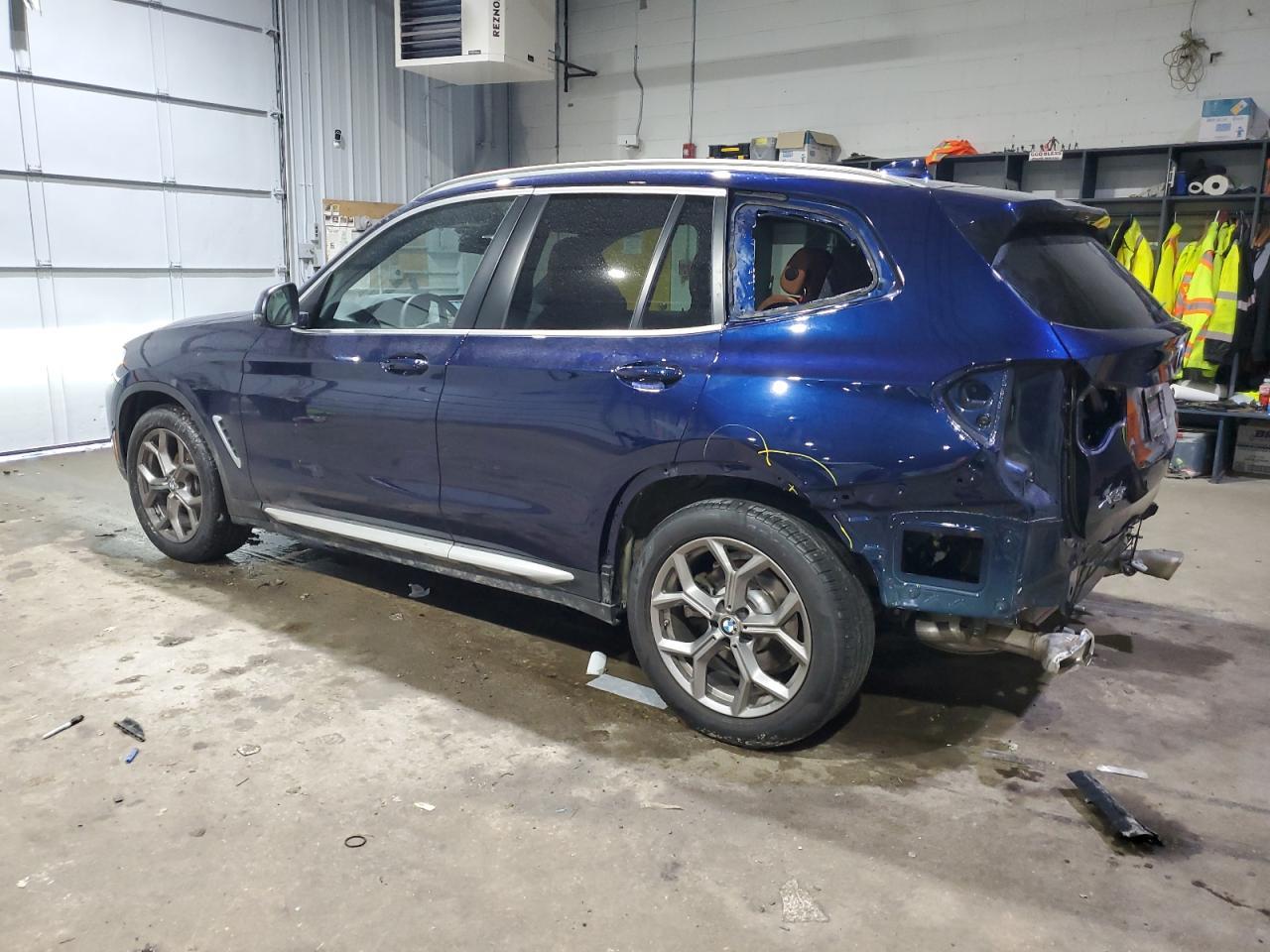 2024 BMW X3 XDRIVE3 - Фото 2