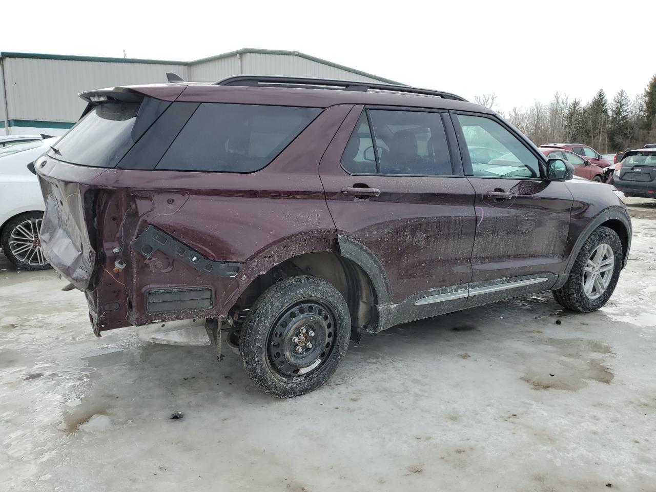 2022 FORD EXPLORER X - Фото 3