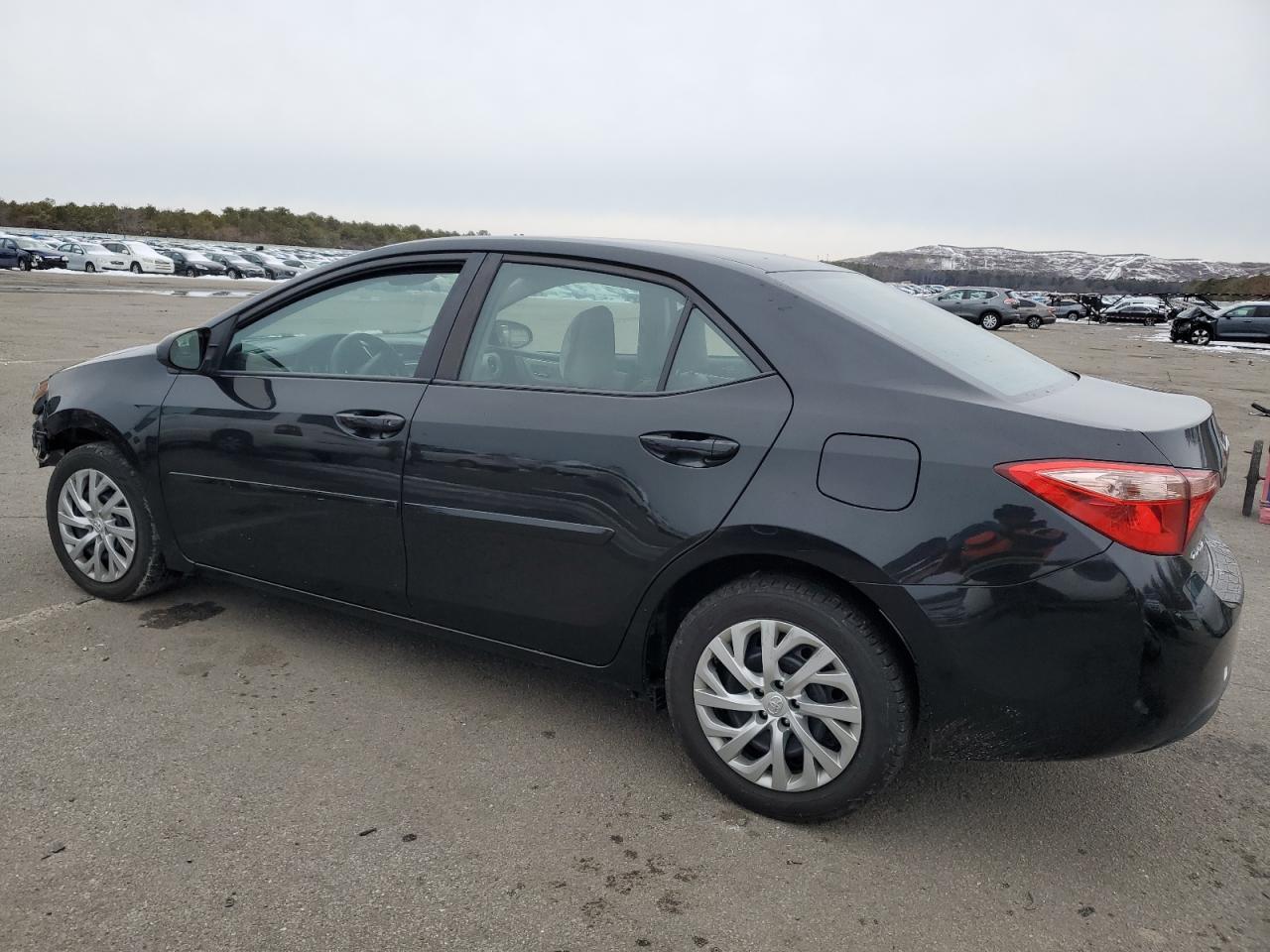 2018 TOYOTA COROLLA L - Image 2
