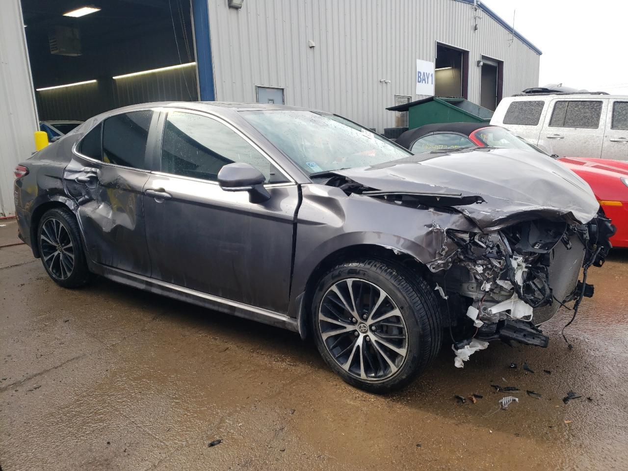 2020 TOYOTA CAMRY SE - Image 4