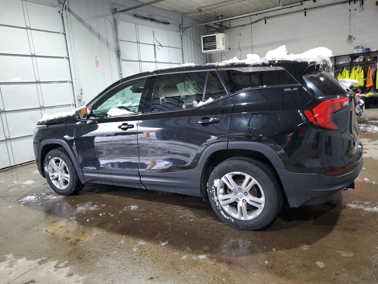 2019 GMC TERRAIN SL - Фото 2