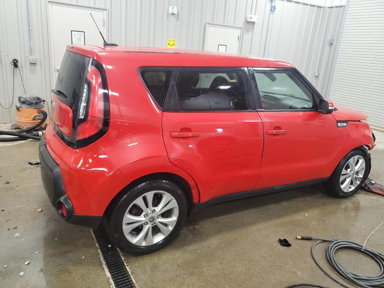 2014 KIA SOUL + - Image 3