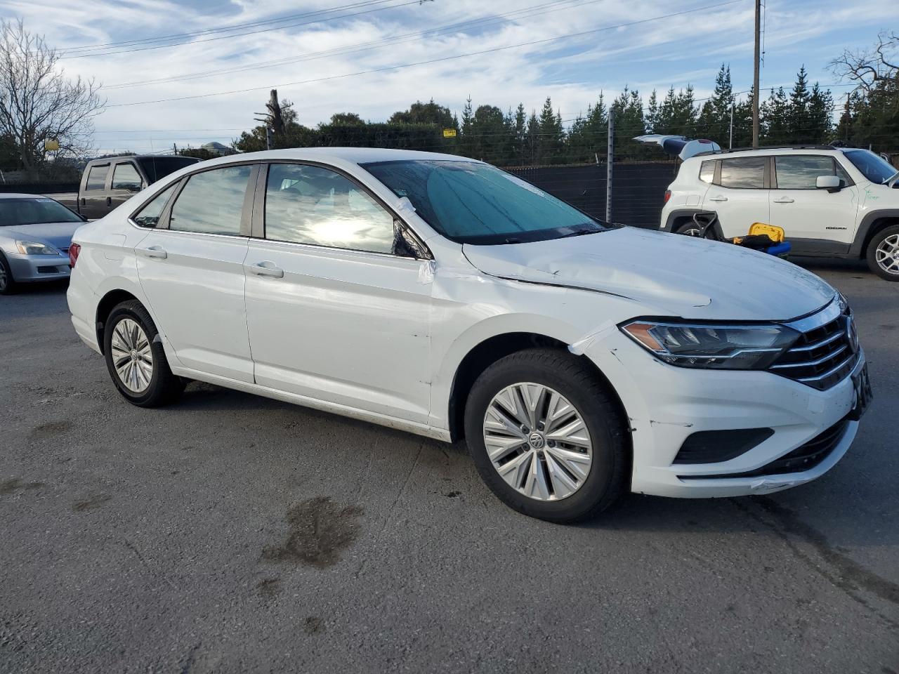 2019 VOLKSWAGEN JETTA S - Image 4