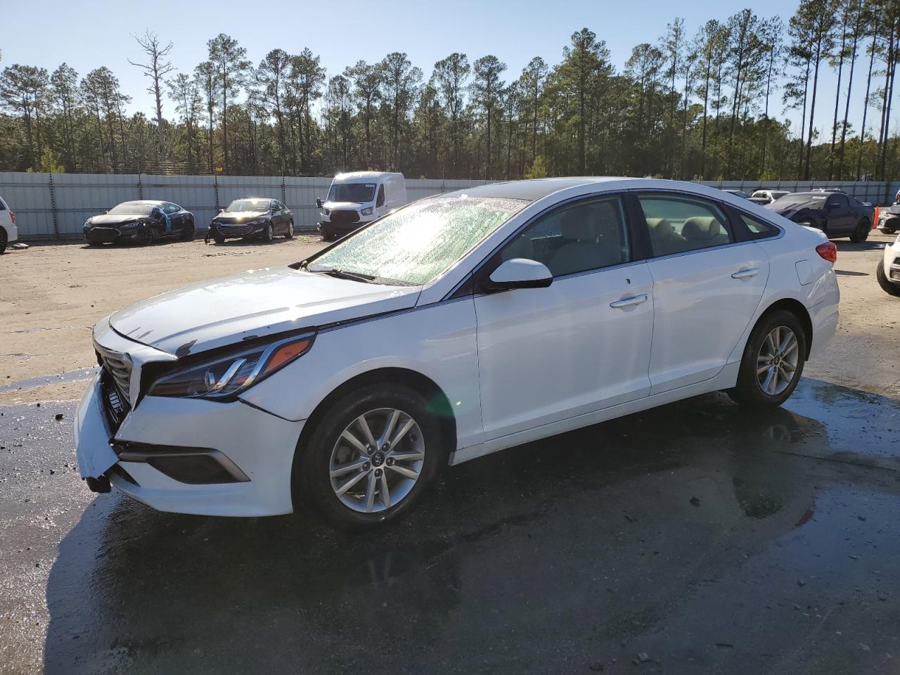 2017 HYUNDAI SONATA SE