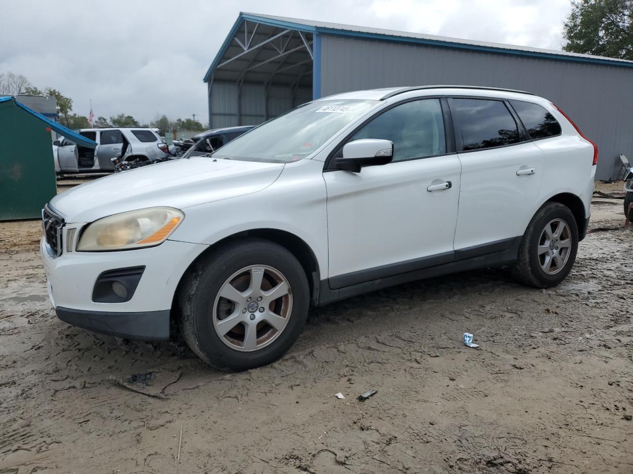 2010 VOLVO XC60 3.2 car image