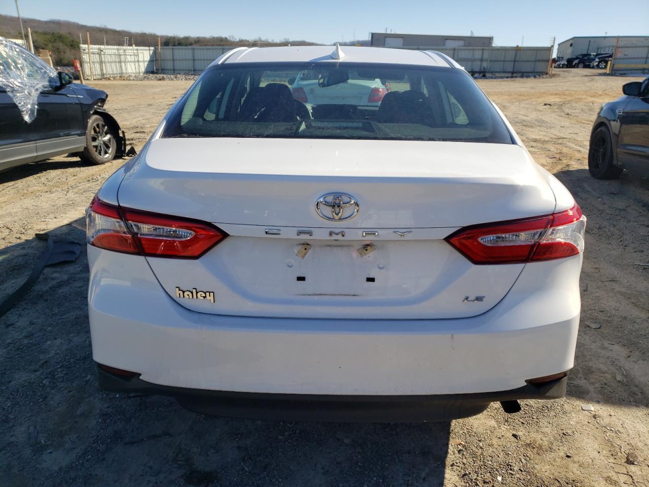 2019 TOYOTA CAMRY L - Image 6
