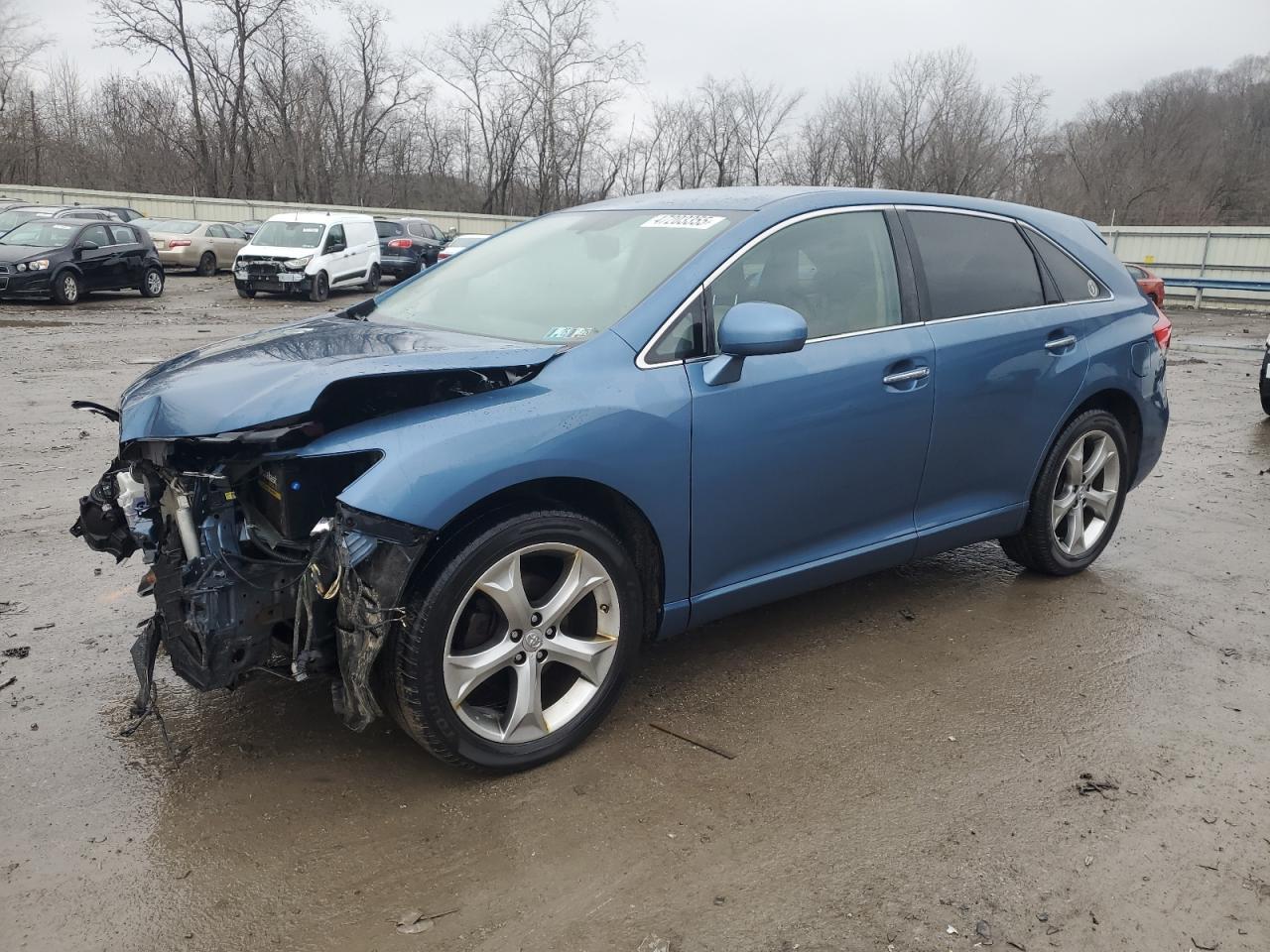 2011 TOYOTA VENZA