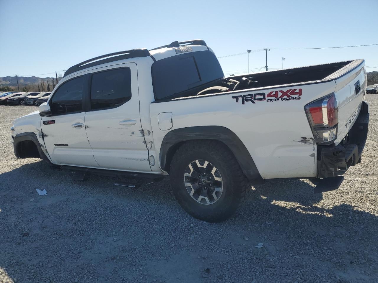 2023 TOYOTA TACOMA DOU - Фото 2