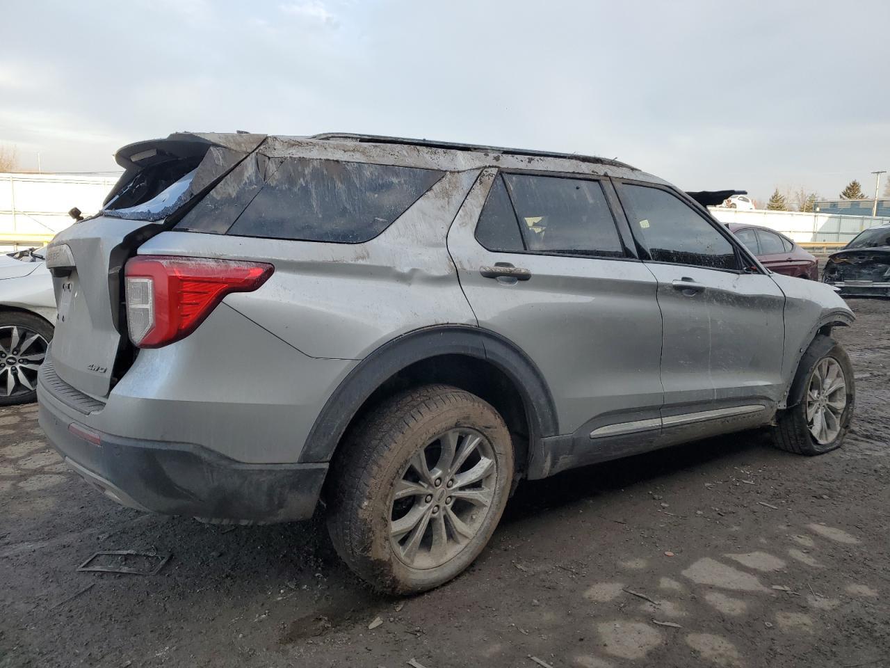 2022 FORD EXPLORER X - Фото 3