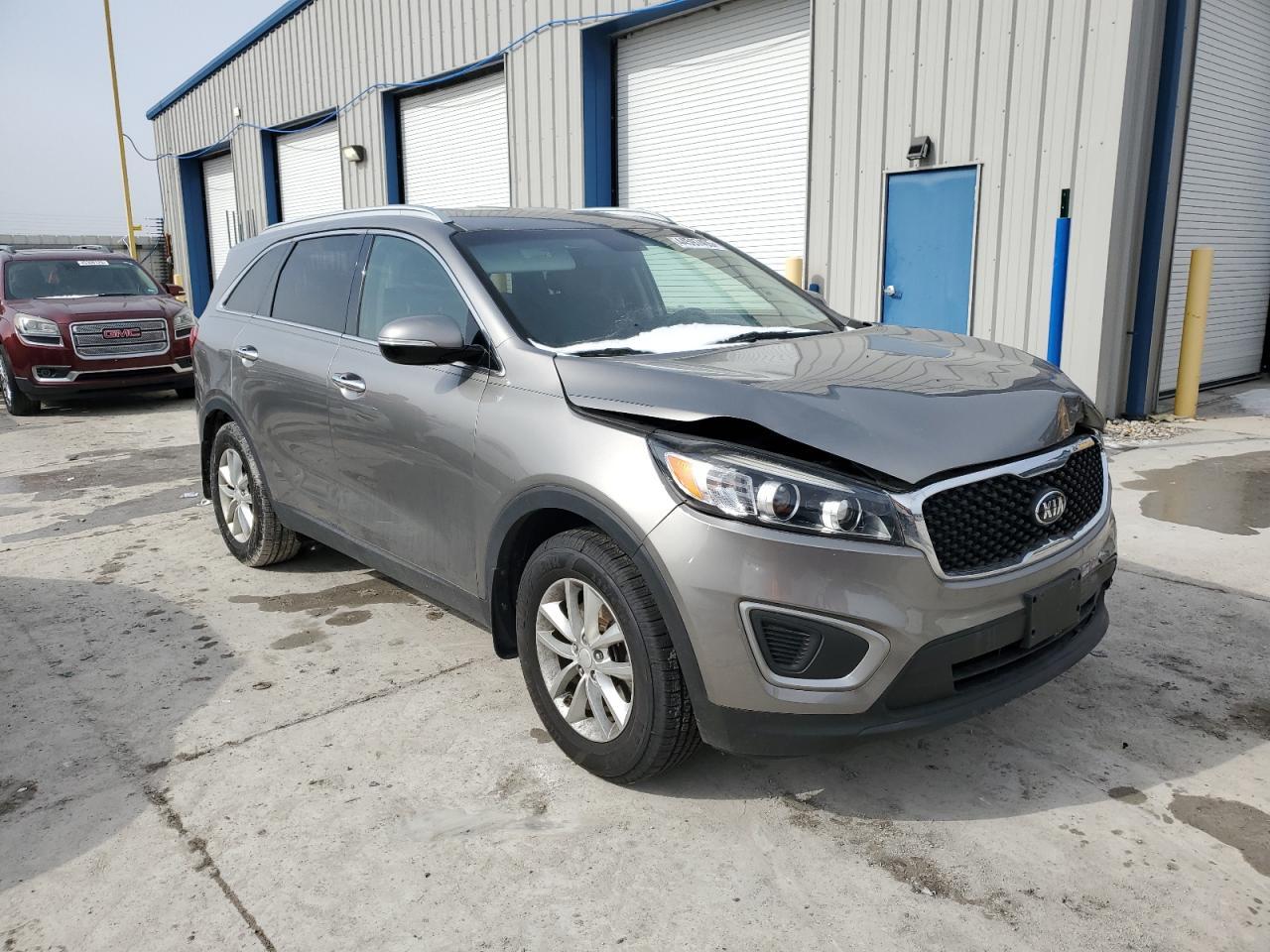 2016 KIA SORENTO LX - Image 4