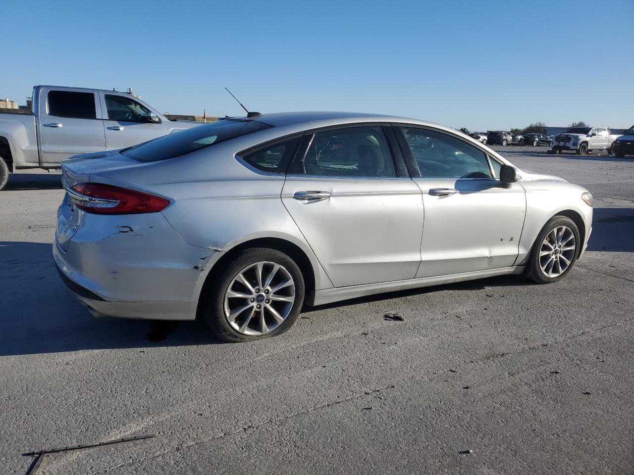 2017 FORD FUSION SE - Фото 3