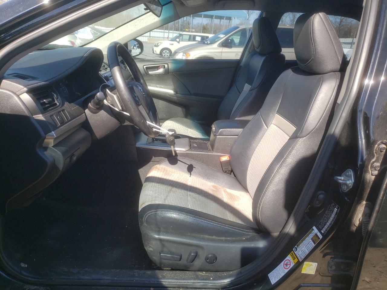 2014 TOYOTA CAMRY L - Image 7