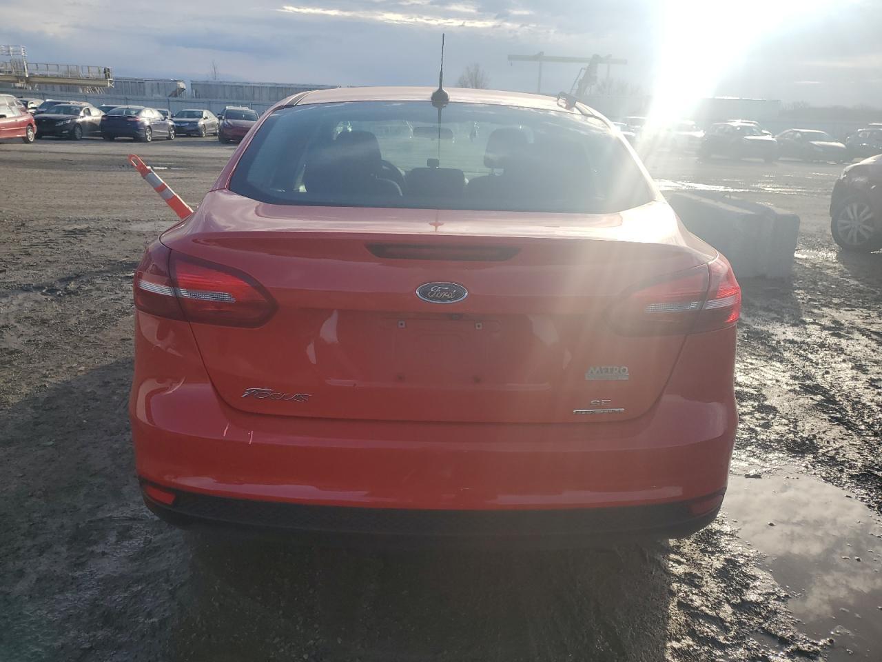 2016 FORD FOCUS SE - Фото 6
